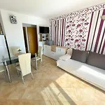 Nika 2