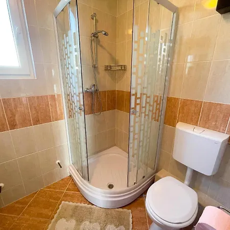 Nika 2 Appartamento *